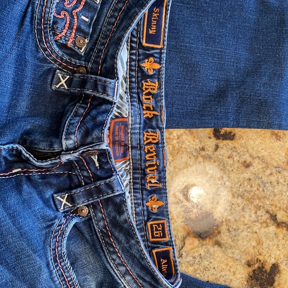 Rock Revival Alivia Skinny Jeans - Picture 4 of 8